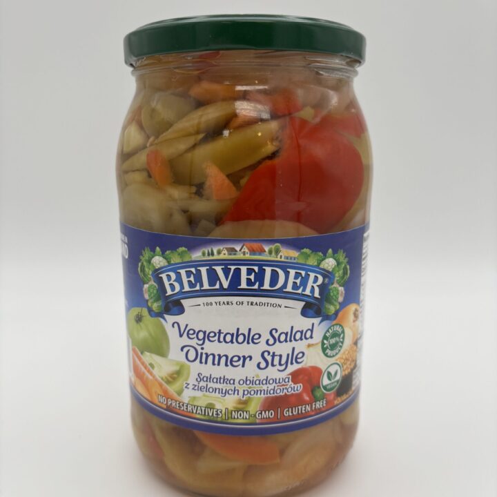 Belveder vegetable salad dinner style