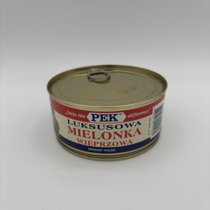 pek luksusowa mielonka wieprzowa, chopped pork and pork skin in natural juices.